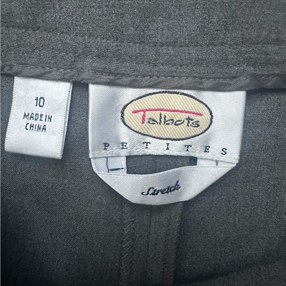 TALBOTS Ankle Pants Flat Front Side Zip Stretch
Gray Size 10 Petite - Picture 8 of 8